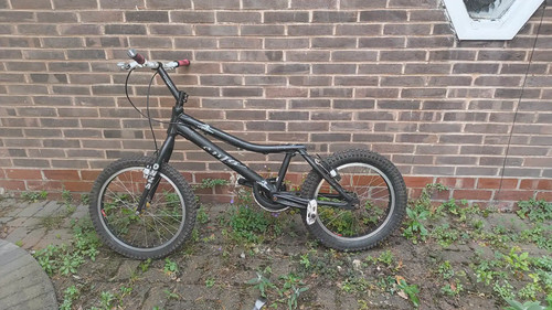 Onza bird trials bike - t,